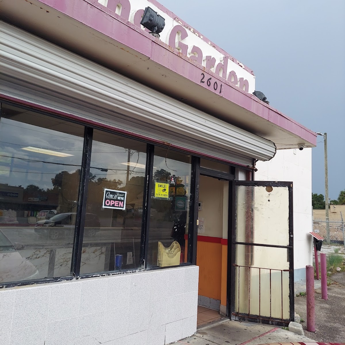 Ming Gardens Restaurant